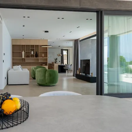 Brela-rogac 3 * Baška Voda