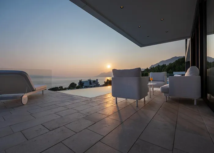 Brela-rogac 3 * Baska Voda