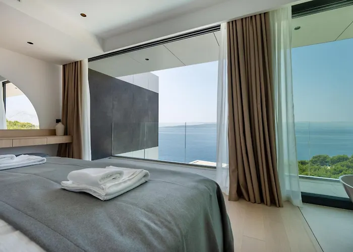 Brela-rogac 3 * Baska Voda